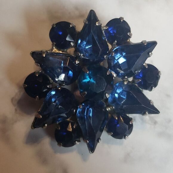 Blue Faux Rhinestone Clip on Earrings - Picture 10 of 11
